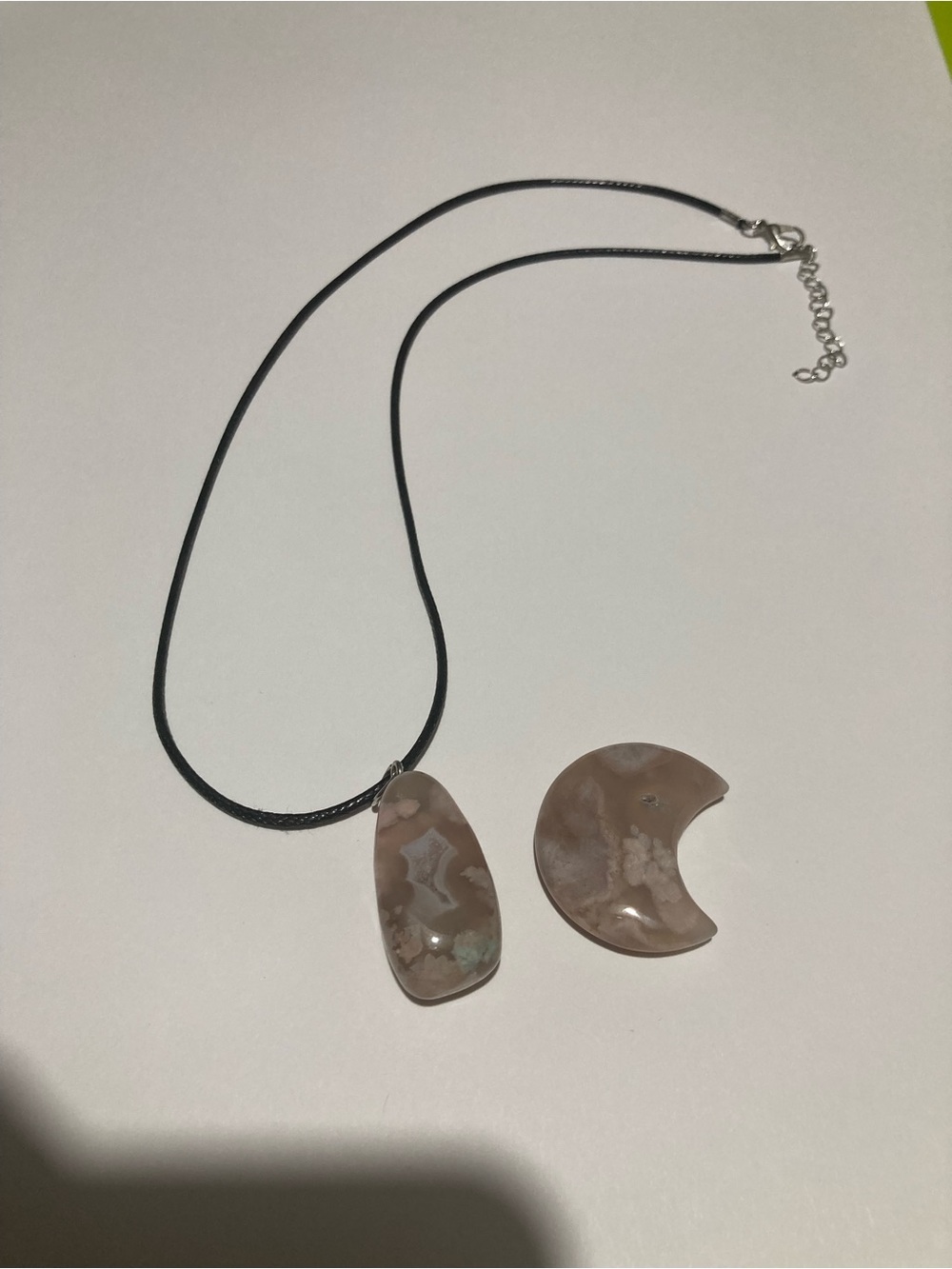 Natural Pink Beige Agate Pendant Necklace - Unbranded